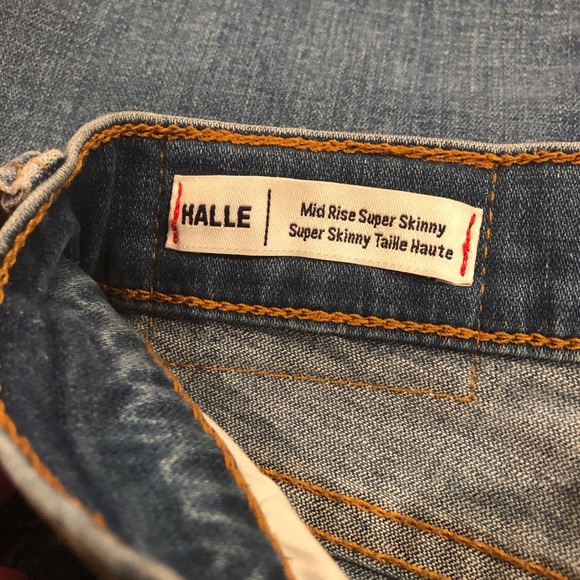 TRUE RELIGION | Floral Design Halle Jeans - Picture 8 of 16